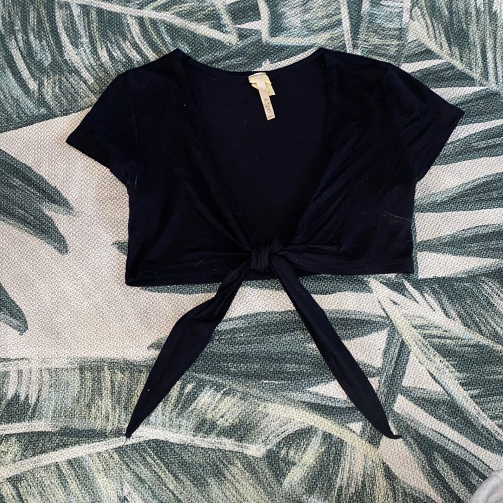 Black Crop Top Front Tie V Neck